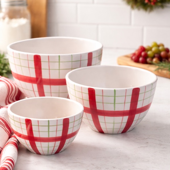 Nantucket Home Other - Nantucket Home Plaid Nesting Bowl Set – 3 Pieces (6”, 5”, 4”)
